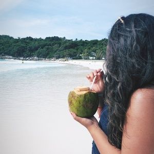 Meet your Posher, Cynthia